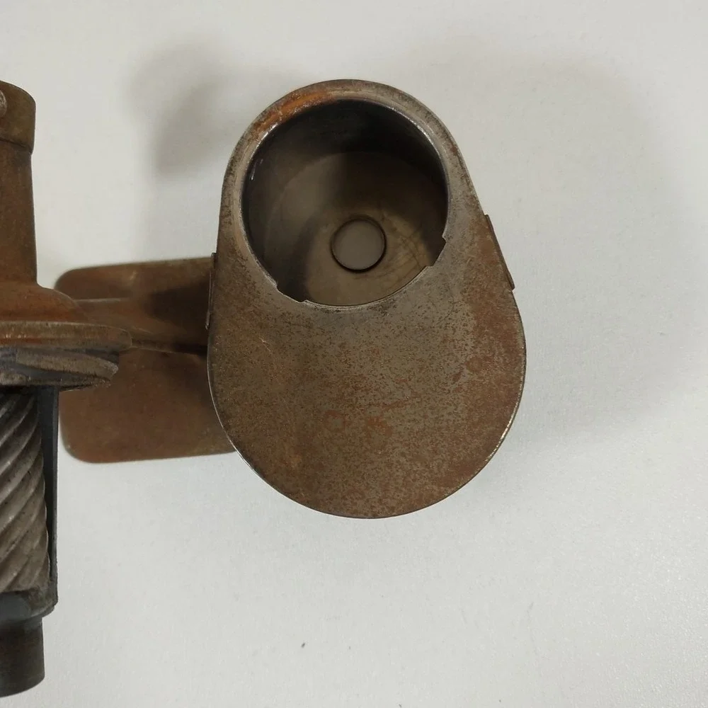Vintage Chicago automatic pencil sharpener  HAND Crank model # 2 MADE IN‎ USA